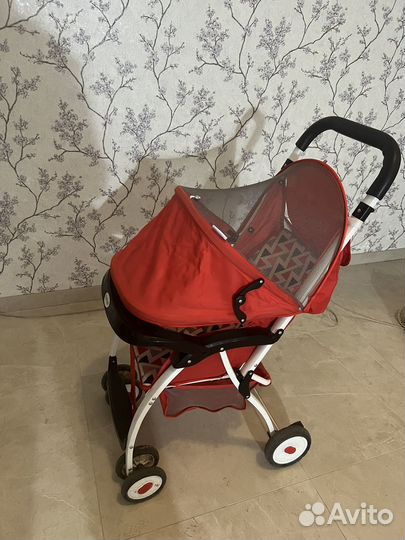 Прогулочная коляска