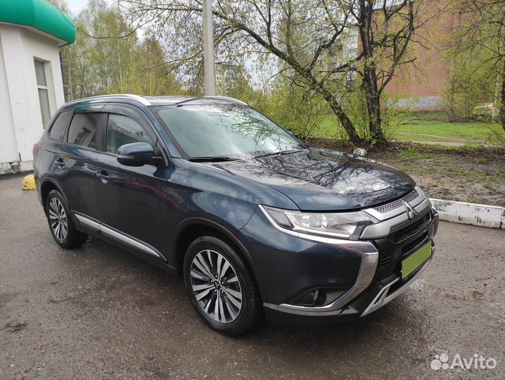 Mitsubishi Outlander 2.0 CVT, 2021, 69 000 км