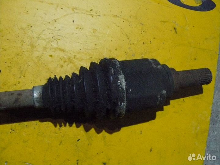 Привод правый для Renault Largus Sandero 2013г