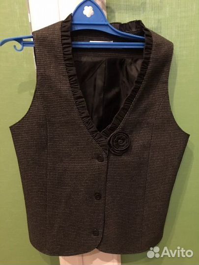 Школьный костюм