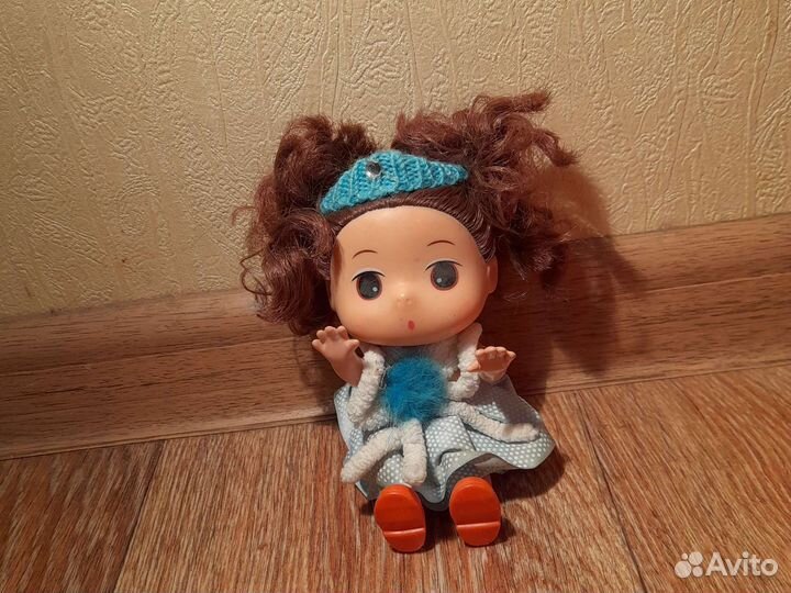 Кукла брелок новая