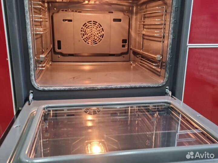 Духовой шкаф Bosch электрический