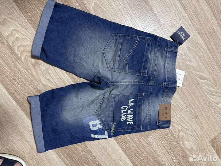 Джинсовые шорты