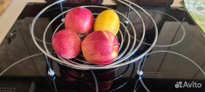 Корзина для фруктов металлическая