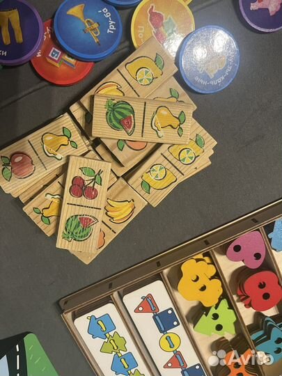 Развивающие игрушки пакетом
