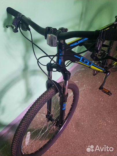 Велосипед GT avalanche sport 27.5