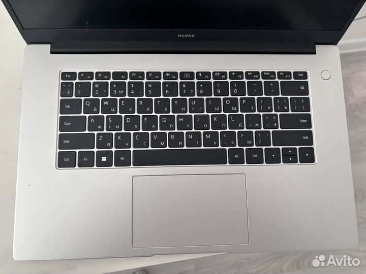 Ноутбук huawei matebook d15