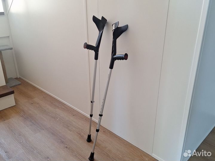 Трость костыль локтевой