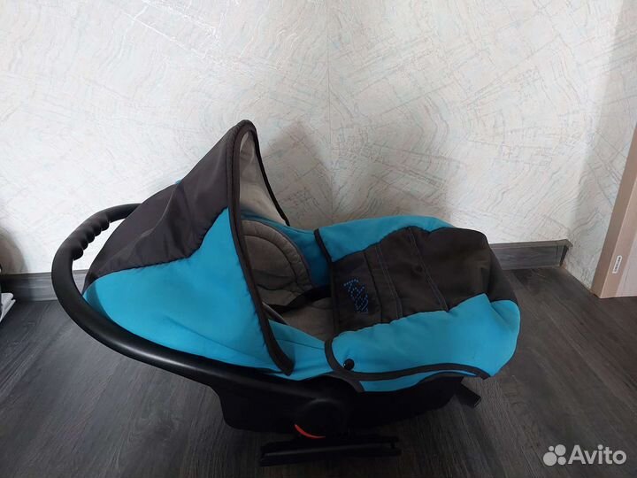 Коляска 3 в 1 verdi zippy