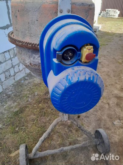 Бетономешалка бу