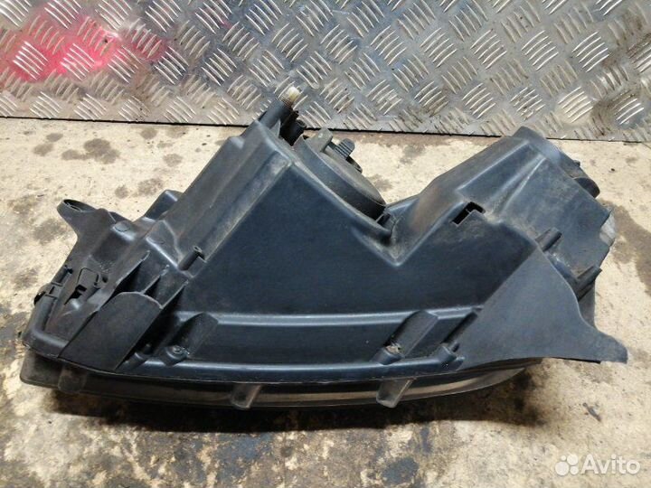 Фара передняя правая Renault Logan 2 L8 K7M 2015