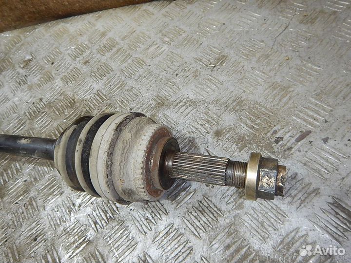 Полуось (привод в сборе) передняя правая, Vortex