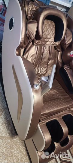 Массажное кресло