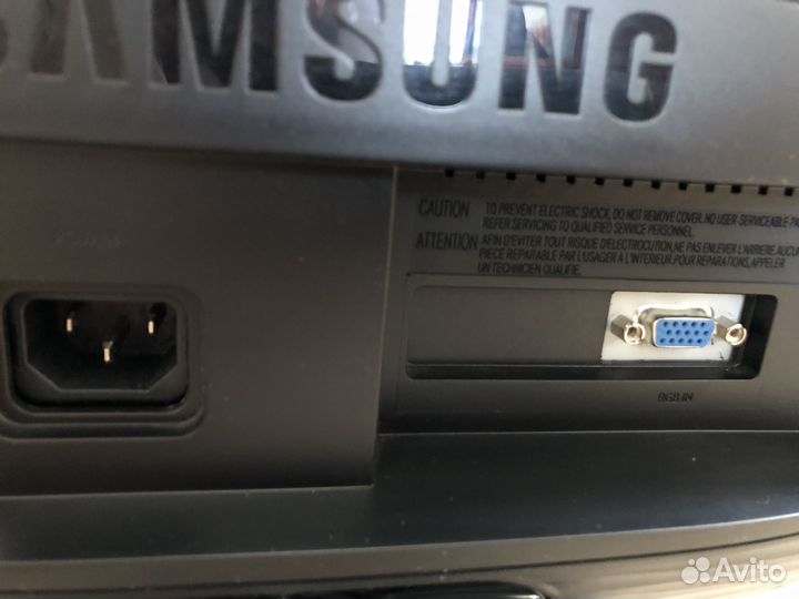 Монитор самсунг в отличном состоянии