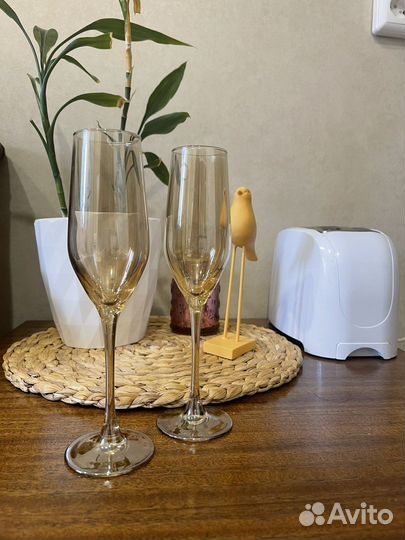 Бокалы для шампанского