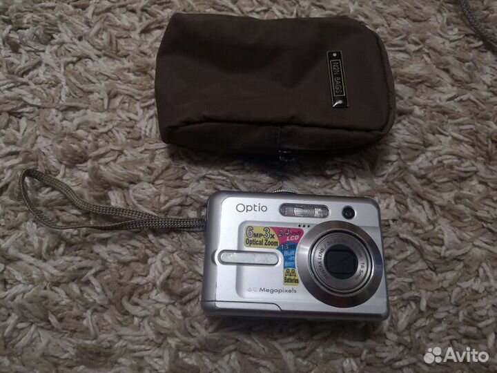 Компактный фотоаппарат