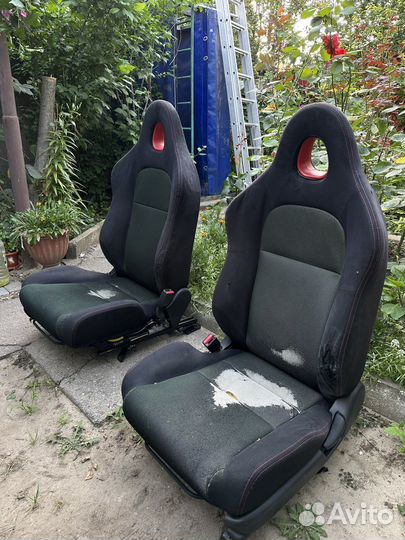 Сиденья Civic EP3 SI