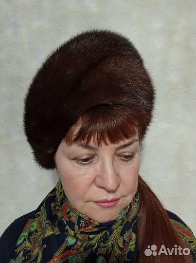 Берет женский норковый