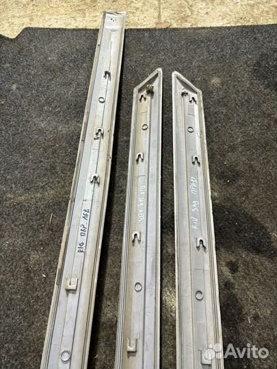 Молдинг двери Kia Rio 1