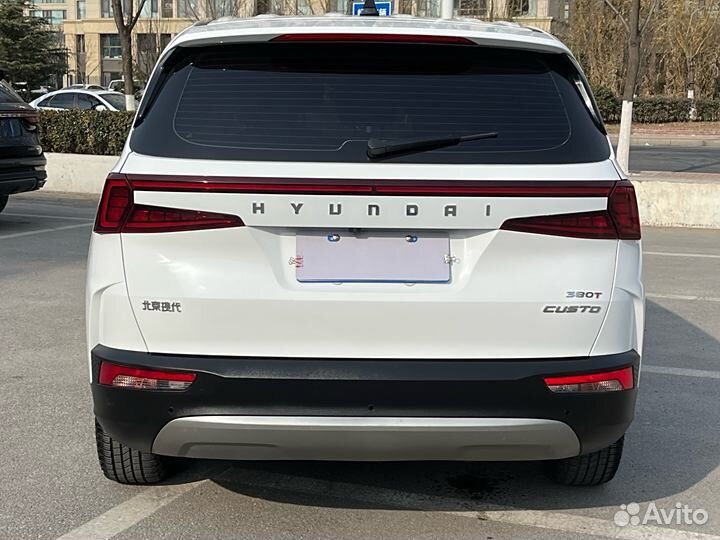 Hyundai Custo 2.0 AT, 2021, 30 000 км