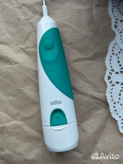 Зубная щетка электрическая