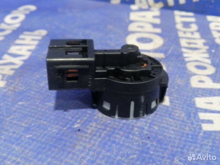 Контактная группа Mazda 3 Bk седан Z6 2006