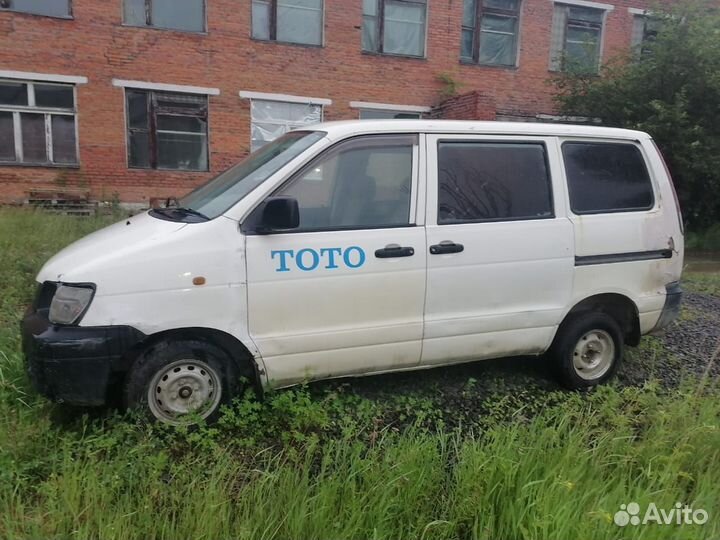 Toyota Lite Ace 1.8 AT, 2000, битый, 110 000 км
