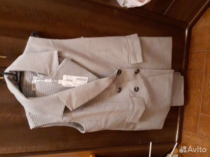 Костюм брючный женский