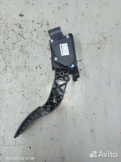 Педаль газа Changan Alsvin седан 1.5 DCT 98Л/С