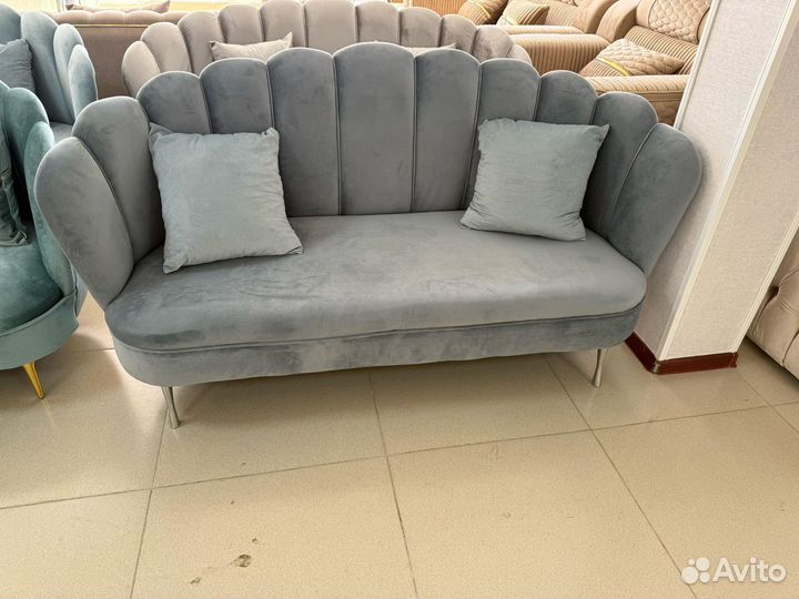 Диван банкетка