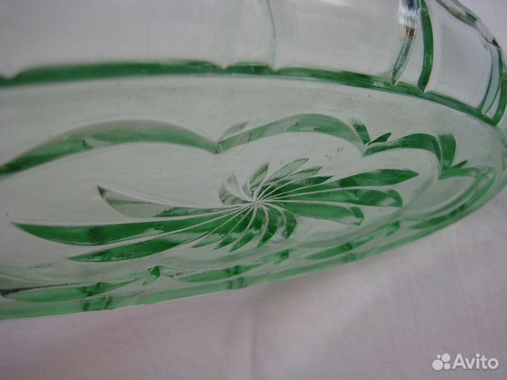 Рыбница селедочница зеленое стекло СССР