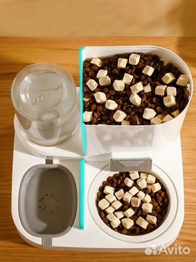 Автокормушка для кошек и собак, 2 цвета