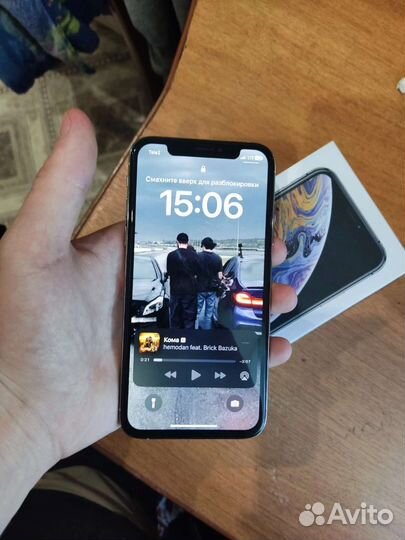 Телефон iPhone xs