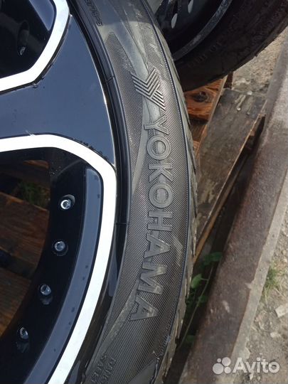 Yokohama Advan Sport A/S 285/35 R20