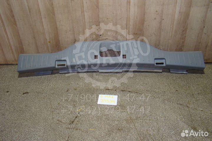 Обшивка багажника Ford S-MAX 1