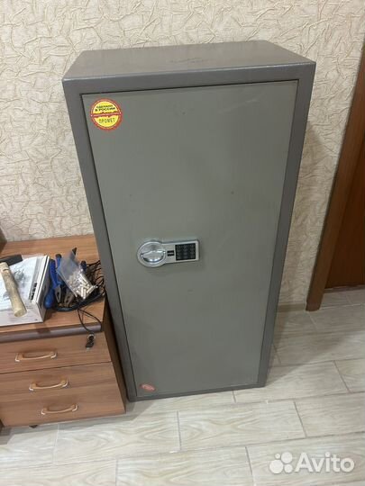 Сейф ASM-120T-EL