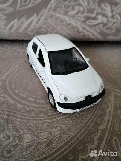 Модель автомобиля