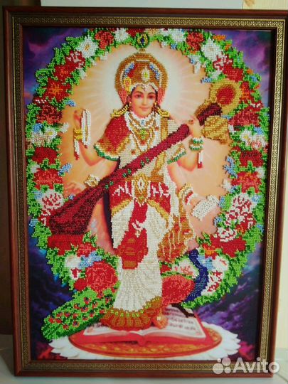 Картина вышитая бисером