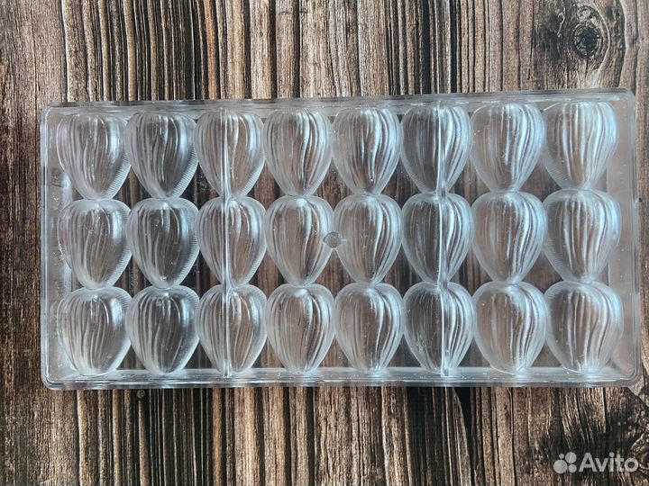 Поликарбонатная форма для шоколада