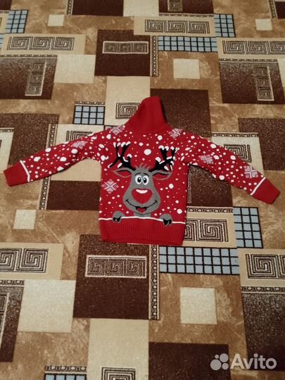 Свитер детский