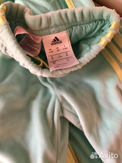 Оригинальный костюмчик Адидас на малыша от 3-6 мес