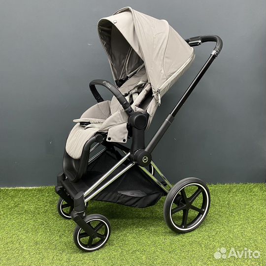 Коляска Cybex Priam IV 2в1 Soho Grey