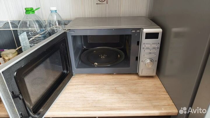 Свч микроволновая печь redmond