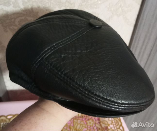 Мужская кожаная кепка новая