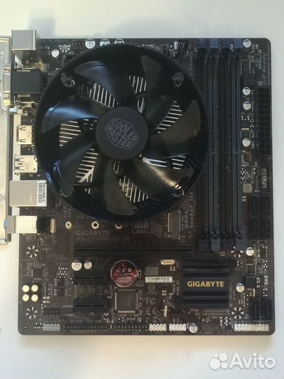 Intel Core i7 8700T / Gigabyte B250M-DS3H