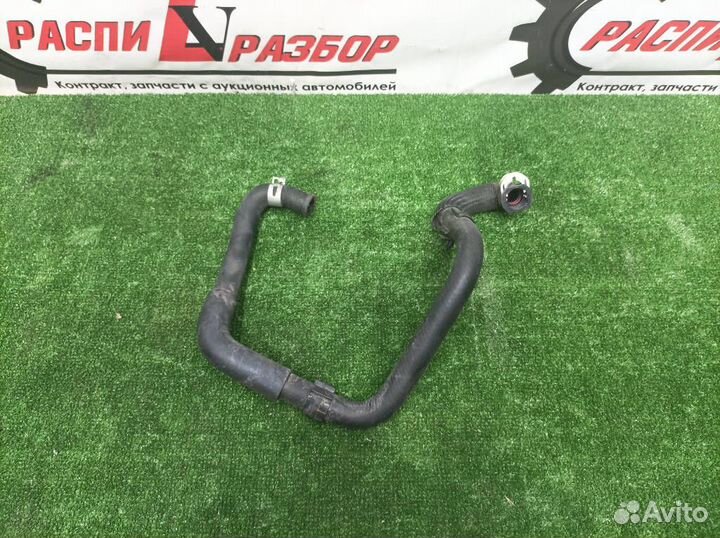 Патрубок системы охлаждения инвертора Toyota Camry