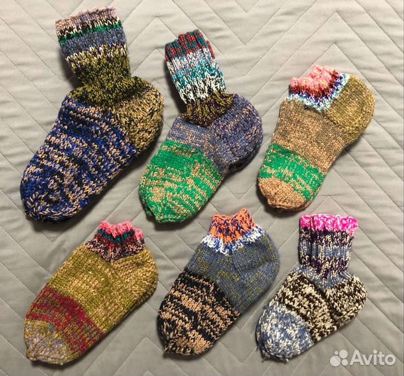Вязаные носки ручной работы