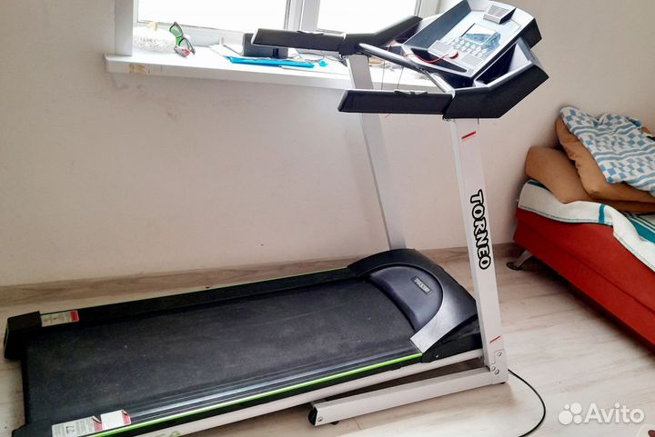 Электрическая беговая дорожка Torneo Smarta T-205