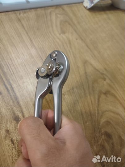 Консервный нож Darvish DV-H-59 нержавеющая сталь