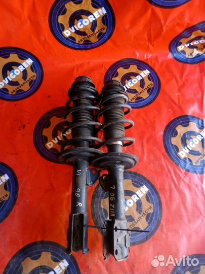 Стойка на Toyota Ractis/Aqua/Belts/Yaris/Vitz